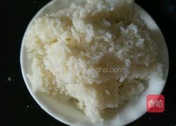 腊肠炒米饭的做法图解1