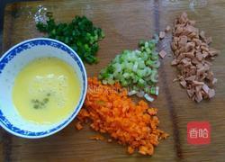 腊肠炒米饭的做法图解2