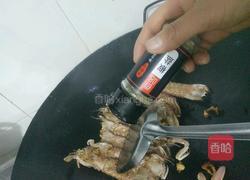 椒盐虾蛄的做法图解6