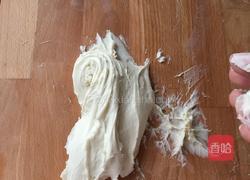 披萨饼皮的做法图解3