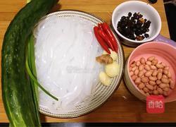 拌黄瓜凉粉的做法图解1