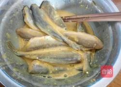干炸小黄鱼的做法图解5