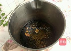 核桃芝麻豆浆的做法图解2