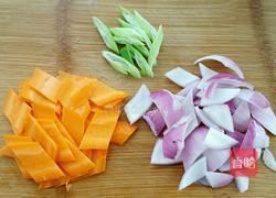 韩式芝士炒年糕的做法图解2