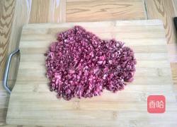 白菜粉丝牛肉丸子汤的做法图解1