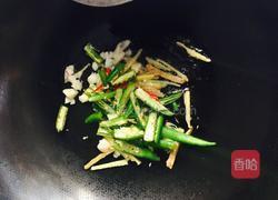 青椒皮蛋的做法图解8