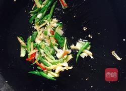 青椒皮蛋的做法图解10