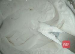 巧克力奶油霜水果蛋糕的做法图解2