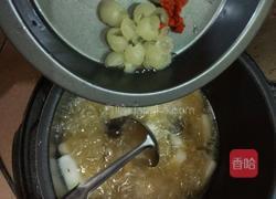 冬瓜莲子银耳羹的做法图解7