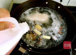 怪味鸡丝凉面的做法图解2