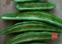 麻酱苦瓜的做法图解1