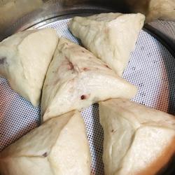 三角豆沙包