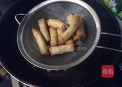 用馄饨皮做春卷的做法图解9