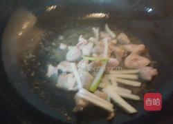 苦瓜烧肉的做法图解8