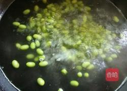 丝瓜炒毛豆的做法图解2