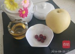 蜂蜜蒸梨的做法图解1