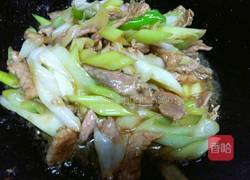 大葱爆肉的做法图解7