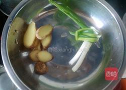 山药炖鸡的做法图解4