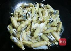 爆炒蛏子的做法图解5