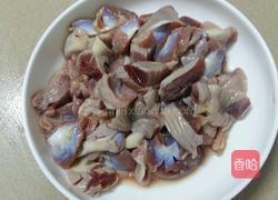 老干妈爆炒鸡胗的做法图解2