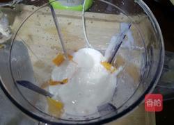 自制酸奶冰淇淋的做法图解4