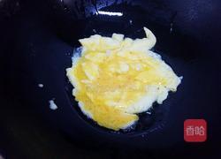 鸡蛋炒虾仁的做法图解4