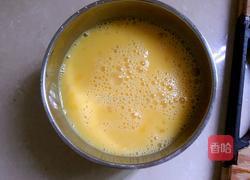 青椒番茄炒蛋的做法图解3