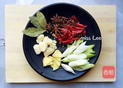 五花肉炖土豆的做法图解4