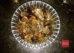 凉拌菜花木耳的做法图解1