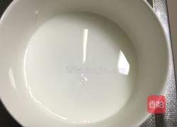 胡萝卜炒玉米的做法图解5