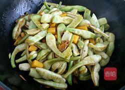 豆角焖饭的做法图解5