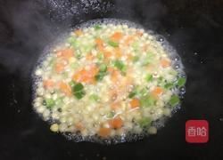 胡萝卜炒玉米的做法图解11