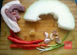 冬瓜烧肉的做法图解1