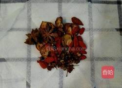 炖猪蹄的做法图解3