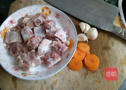 蒜蓉蒸排骨的做法图解1