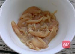 糖醋鸡片的做法图解3