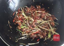 辣子鸭块的做法图解10