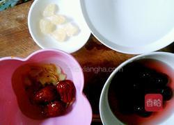 杨梅汤的做法图解1