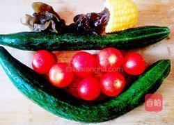 素炒黄瓜丝的做法图解1