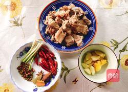 麻辣排骨的做法图解1