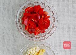 爆炒鱿鱼须的做法图解3