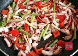 爆炒鱿鱼须的做法图解7