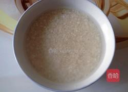 正宗皮蛋瘦肉粥的做法图解1