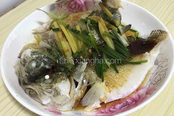 清蒸鲈鱼