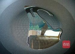 虾皮炒鸡蛋的做法图解3