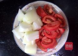 西红柿排骨汤的做法图解4