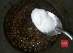 五香煮花生米的做法图解5
