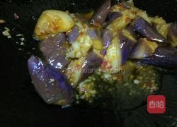 豆瓣酱炒茄子的做法图解5