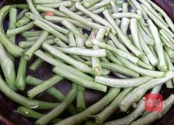 长豆角炒肉丝的做法图解3