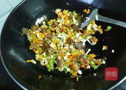 电饭煲煲仔饭的做法图解5